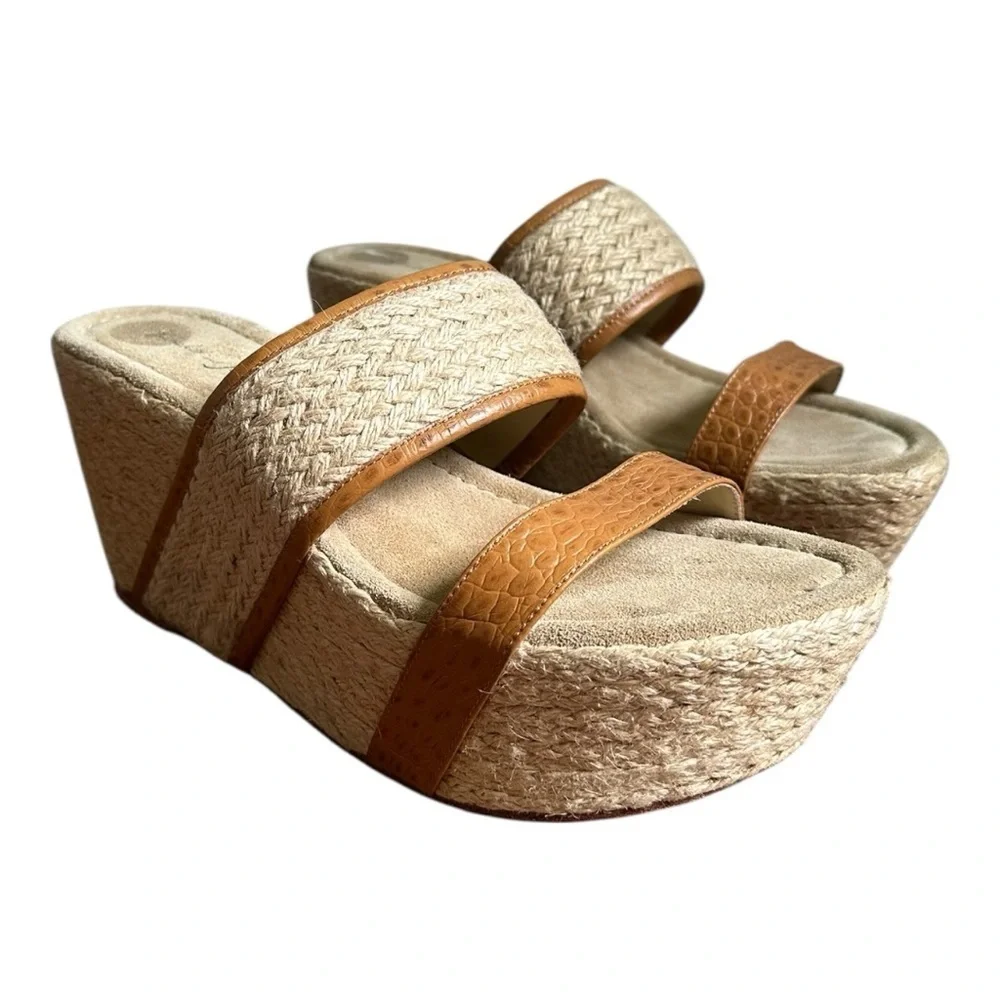 Elizabeth and James Platform Sandal Size 9